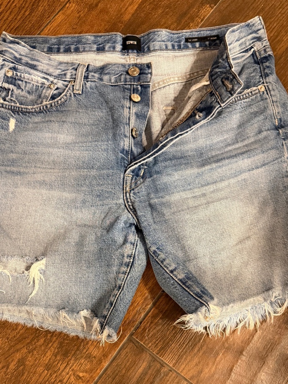 EDWIN CAI DENIM SHORTS